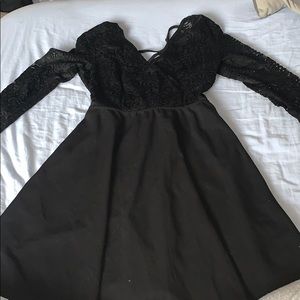Black lacy dress